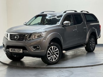 Used Nissan Navara 2016 for sale - 77678645: Photo