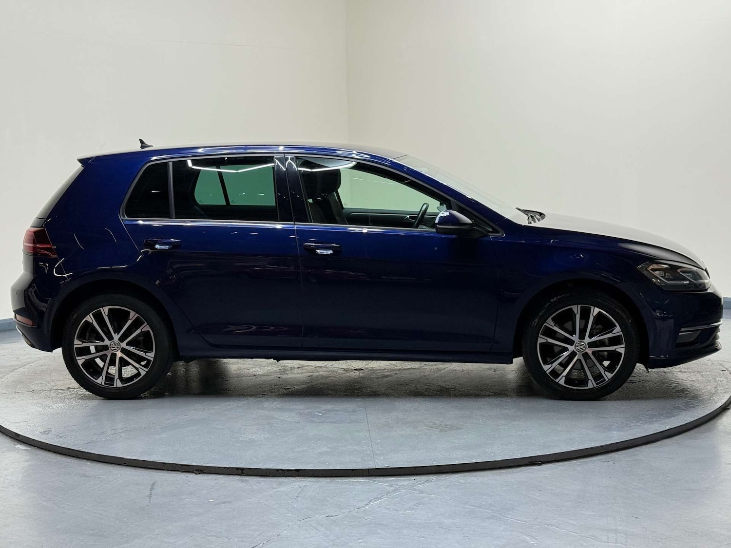 Used Volkswagen Golf 2023 for sale - 76601109: Photo 14