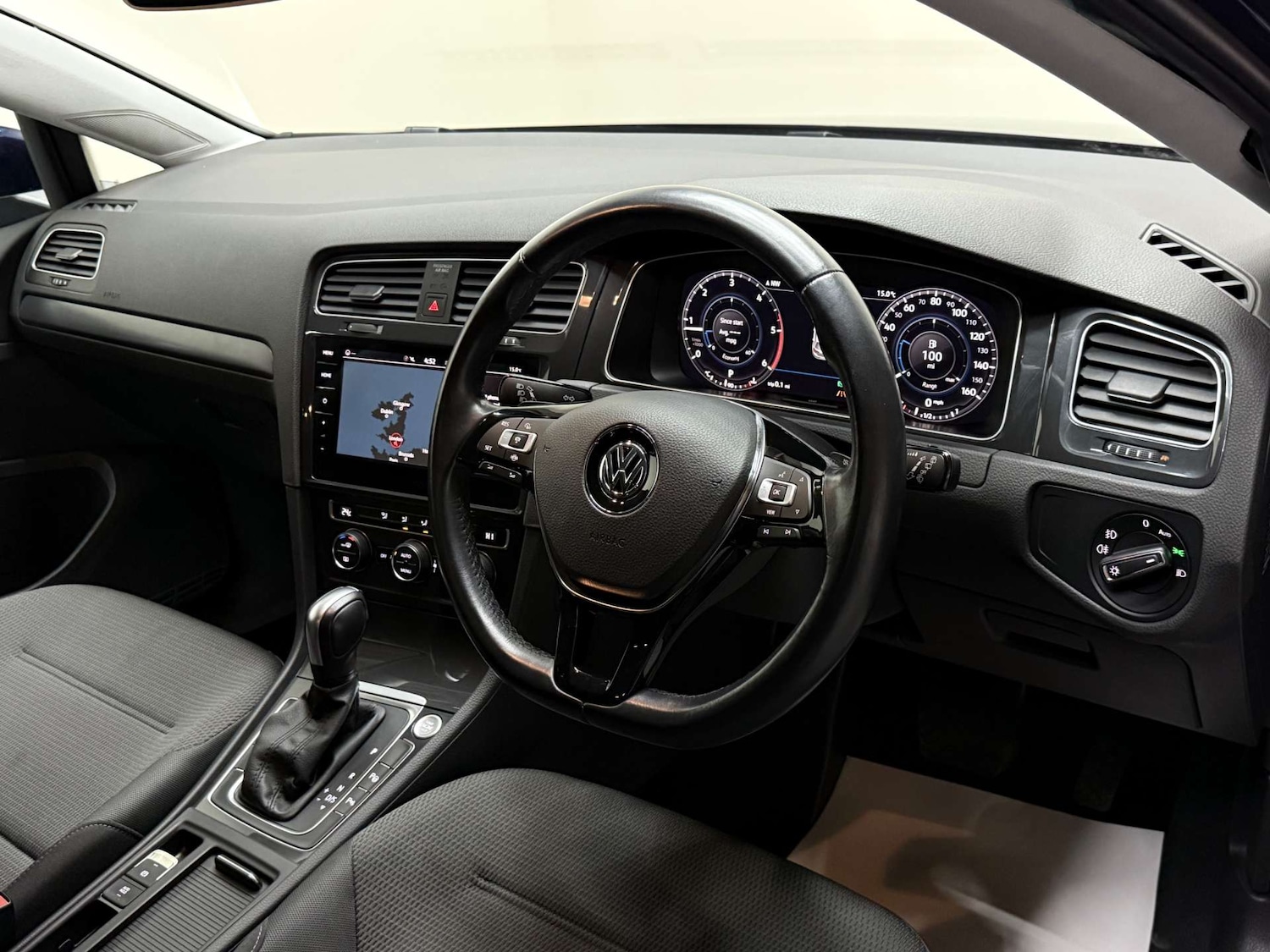 Used Volkswagen Golf 2023 for sale - 76601109: Photo 16