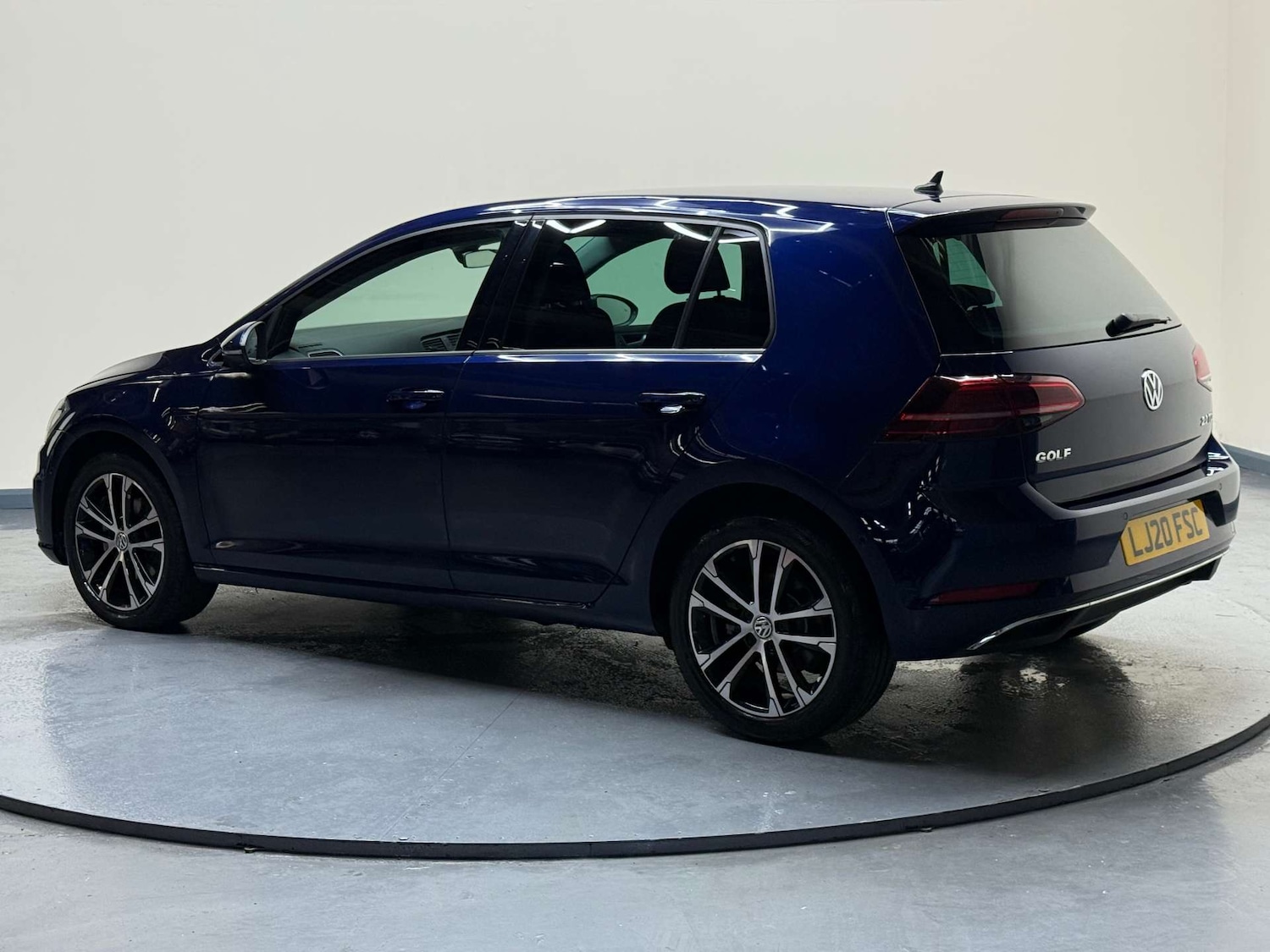 Used Volkswagen Golf 2023 for sale - 76601109: Photo 29