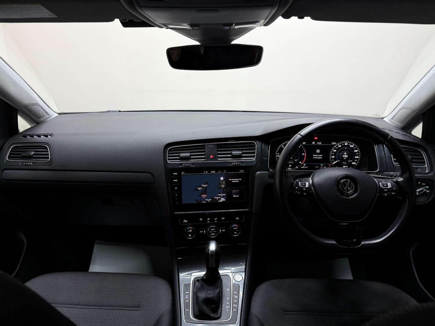 Used Volkswagen Golf 2023 for sale - 76601109: Photo 3