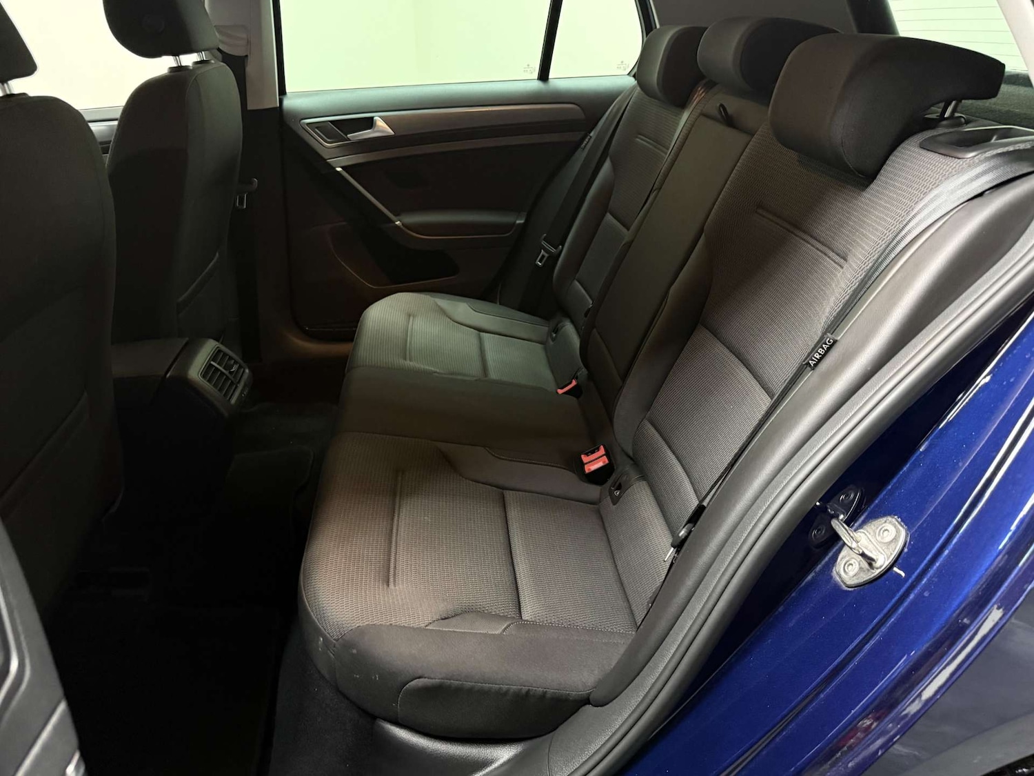 Used Volkswagen Golf 2023 for sale - 76601109: Photo 33