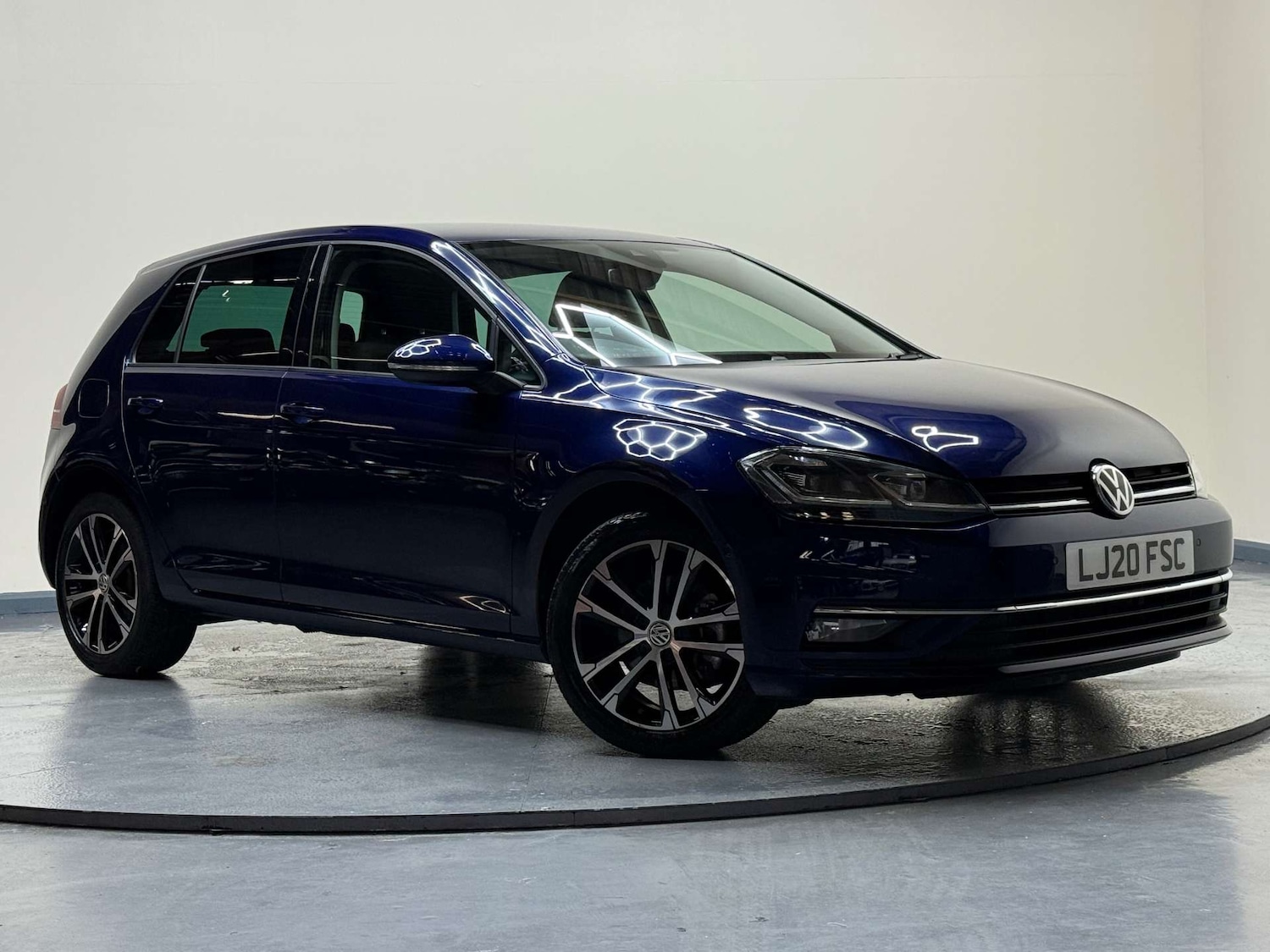 Used Volkswagen Golf 2023 for sale - 76601109: Photo 42