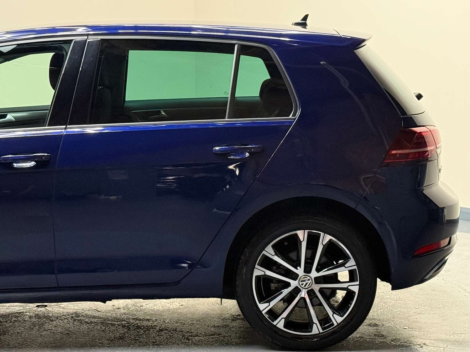 Used Volkswagen Golf 2023 for sale - 76601109: Photo 49