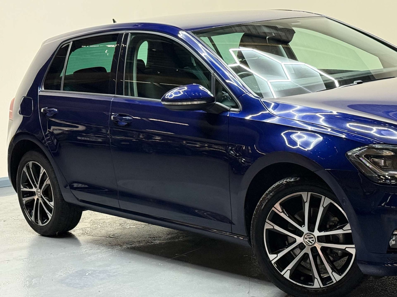 Used Volkswagen Golf 2023 for sale - 76601109: Photo 53