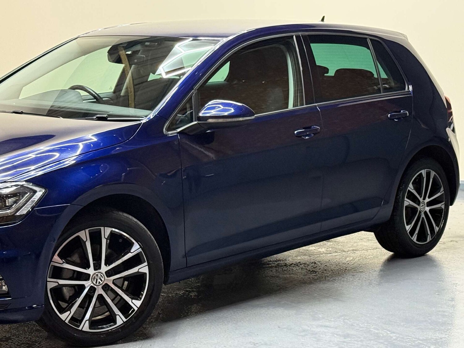 Used Volkswagen Golf 2023 for sale - 76601109: Photo 55