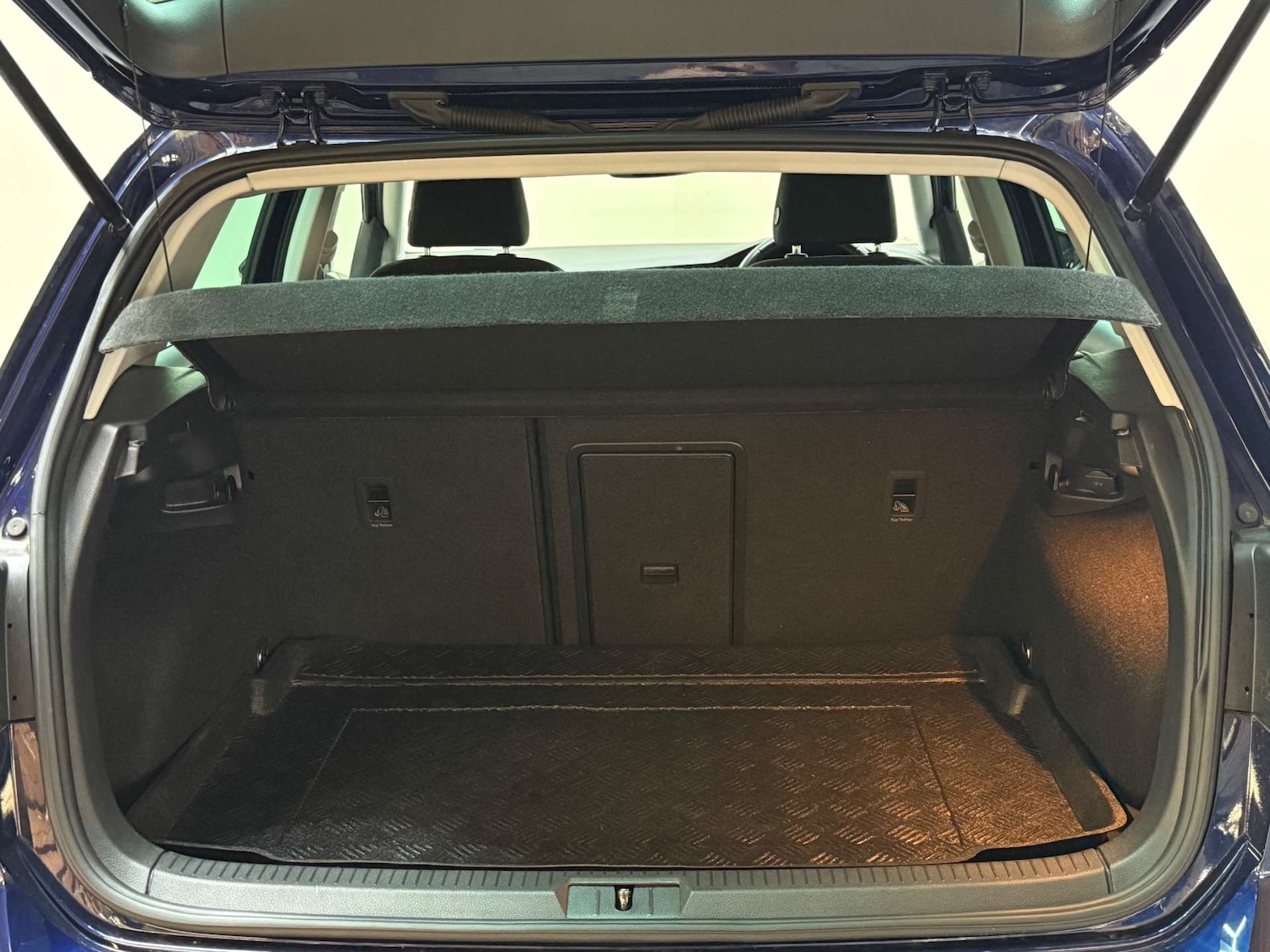 Used Volkswagen Golf 2023 for sale - 76601109: Photo 61