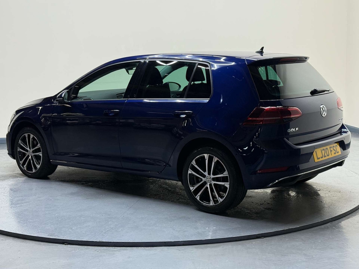 Used Volkswagen Golf 2023 for sale - 76601109: Photo 7