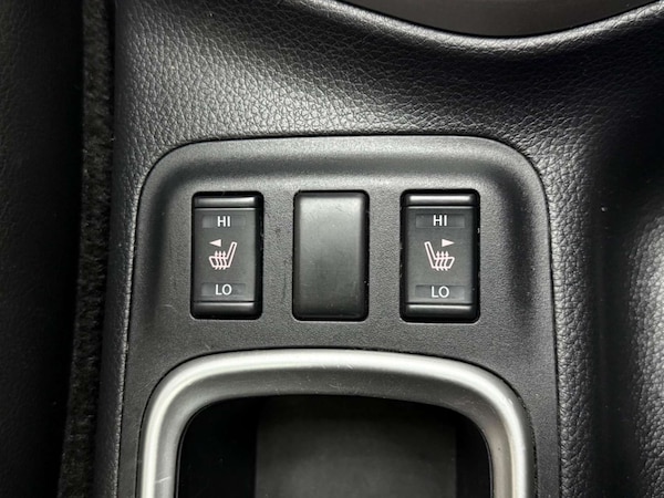 Used Nissan Navara 2020 for sale - 76180966: Photo 28