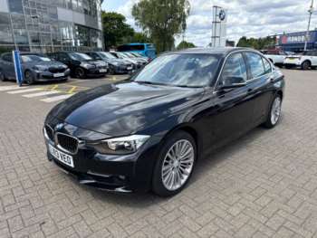 2013 (13) - 2.0 320i Luxury Auto Euro 6 (s/s) 4dr