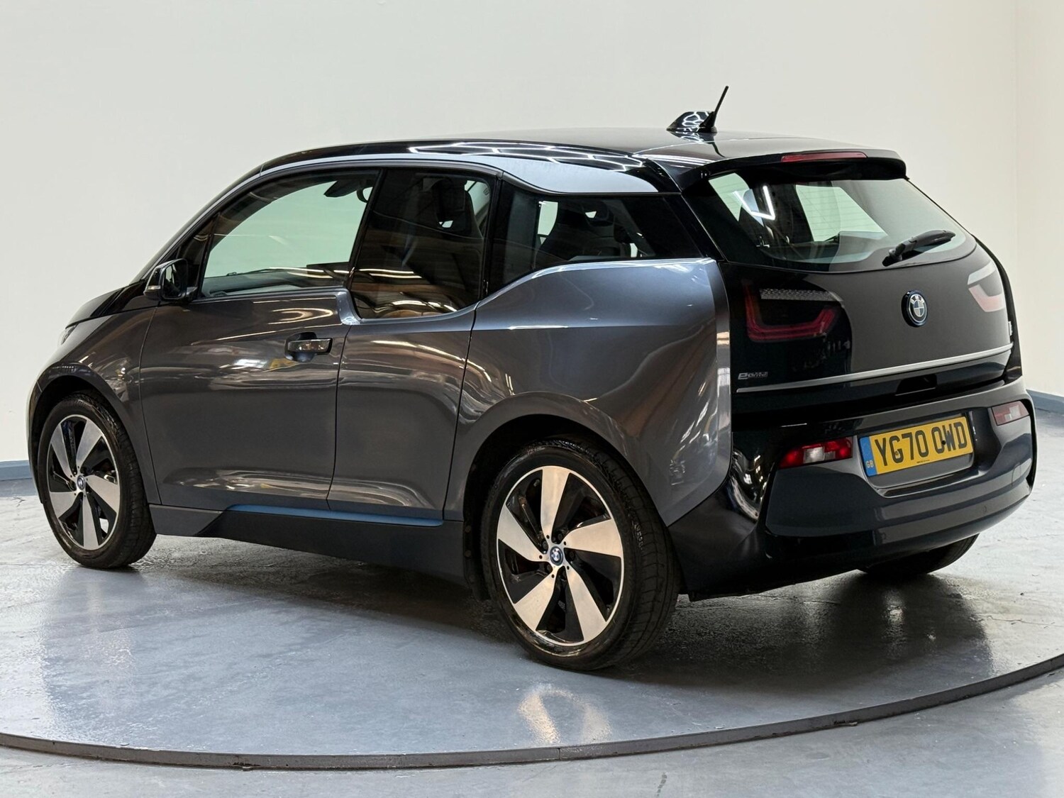 Vehicle 29