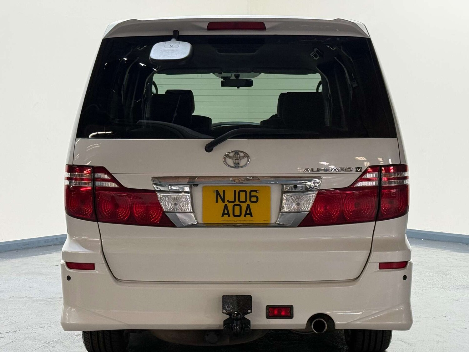 Used Toyota Alphard 2006 for sale - 76581914: Photo 10