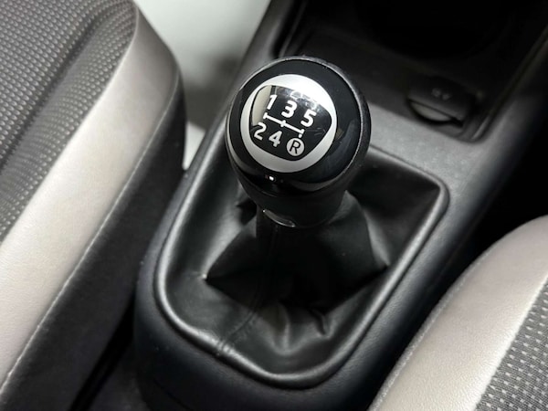 Used Volkswagen up! 2014 for sale - 76181038: Photo 23