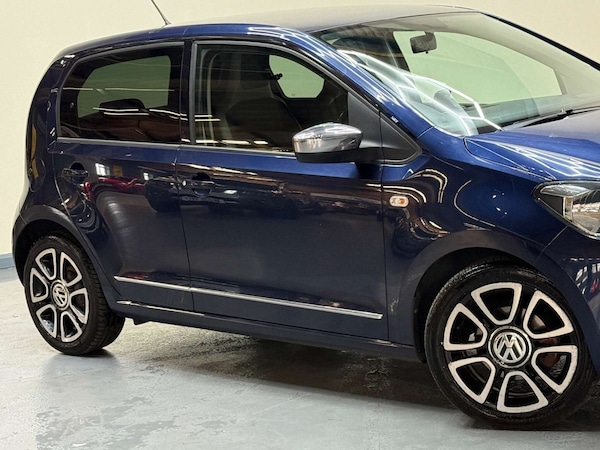 Used Volkswagen up! 2014 for sale - 76181038: Photo 37