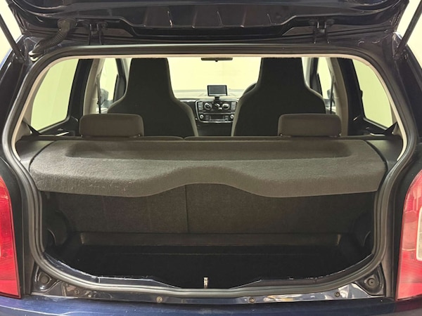 Used Volkswagen up! 2014 for sale - 76181038: Photo 49