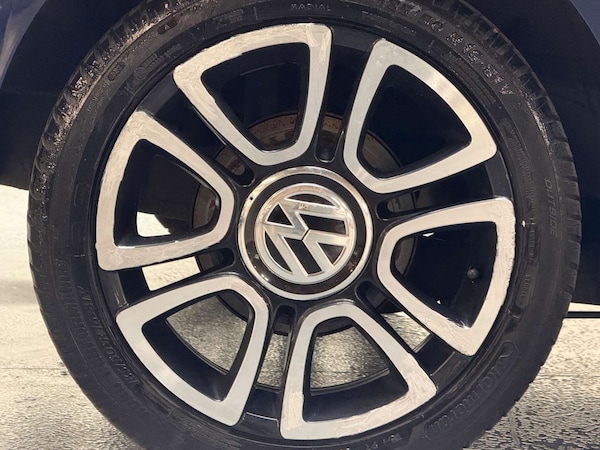 Used Volkswagen up! 2014 for sale - 76181038: Photo 53