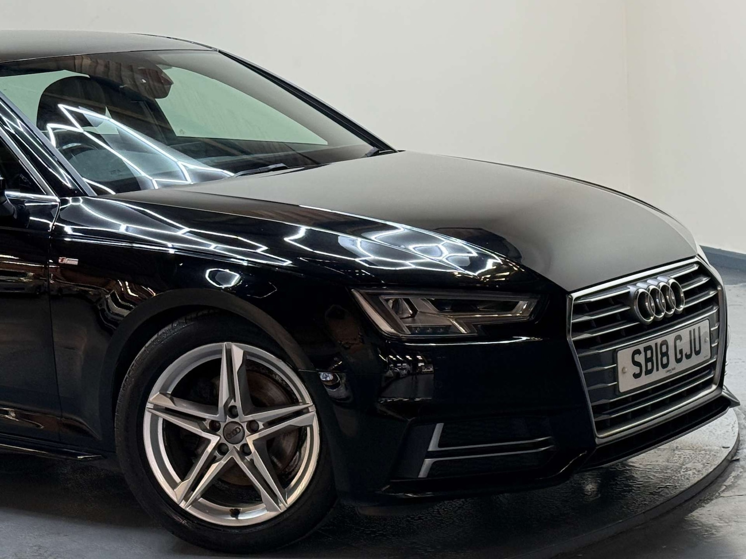 Used Audi A4 2018 for sale - 76363669: Photo 53