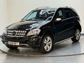 Used Mercedes-Benz M Class 2010 for sale - 79206041: Photo