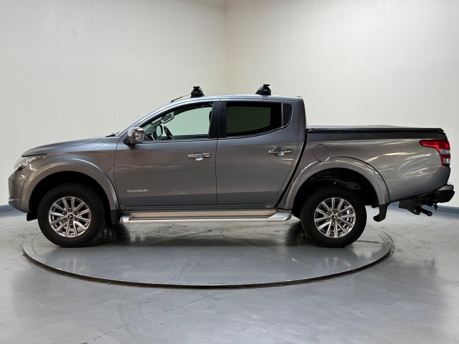 Vehicle 33
