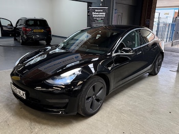 (20) - Standard Range Plus Auto RWD 4dr