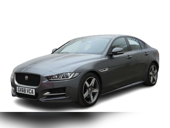 Used Jaguar XE 2018 for sale - 78267643: Photo