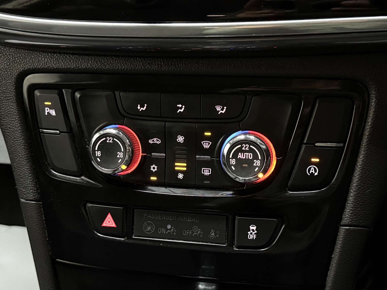 Used Vauxhall Mokka X 2019 for sale - 76739862: Photo 19