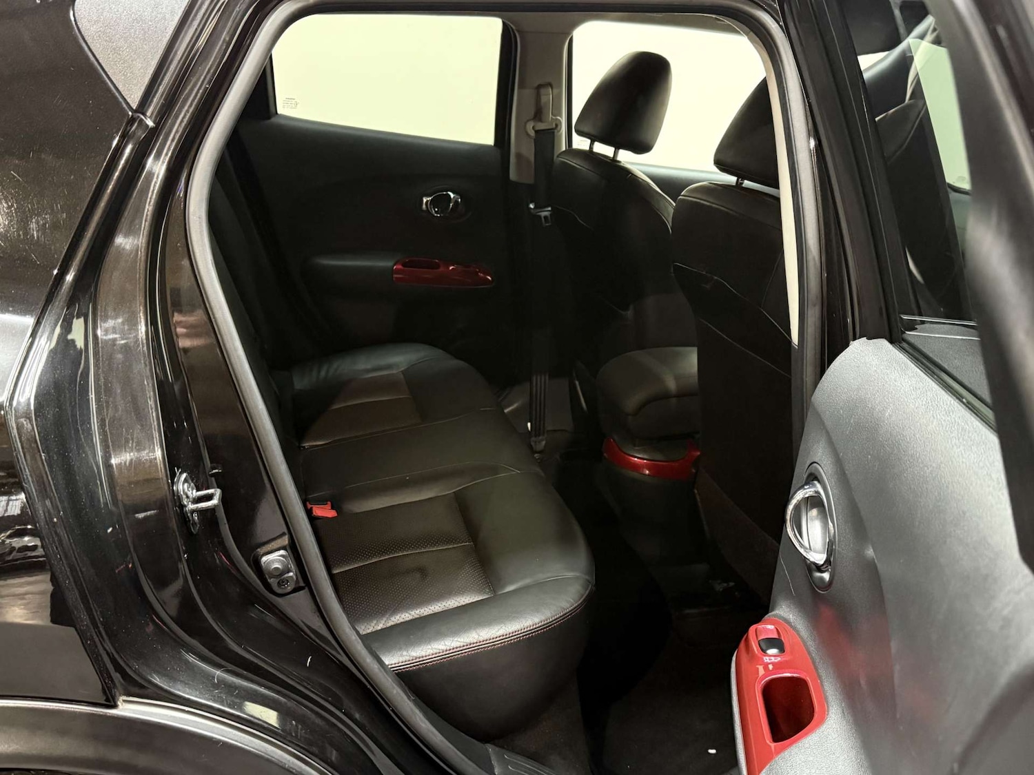 Used Nissan Juke 2011 for sale - 77148693: Photo 25