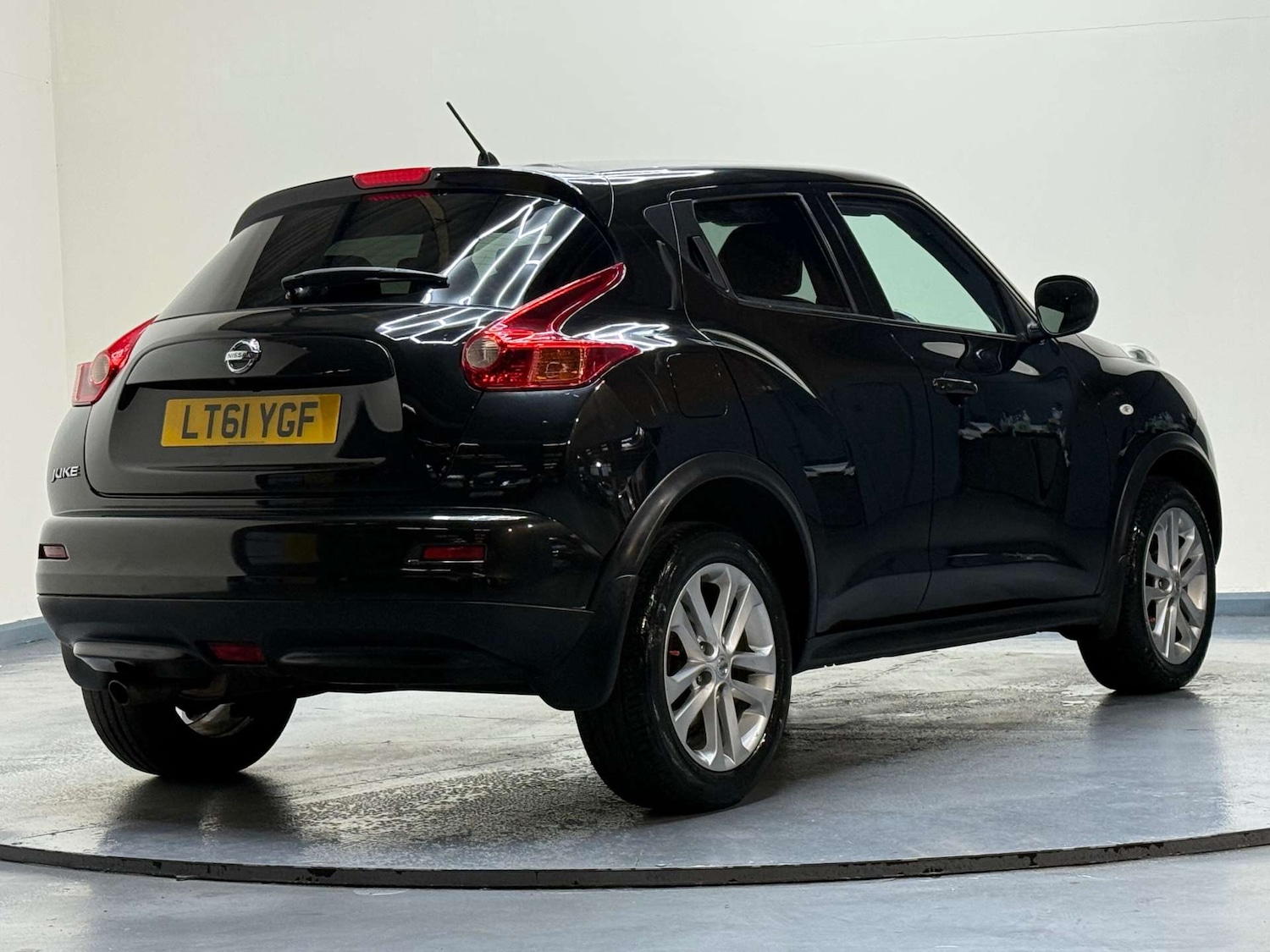 Used Nissan Juke 2011 for sale - 77148693: Photo 45