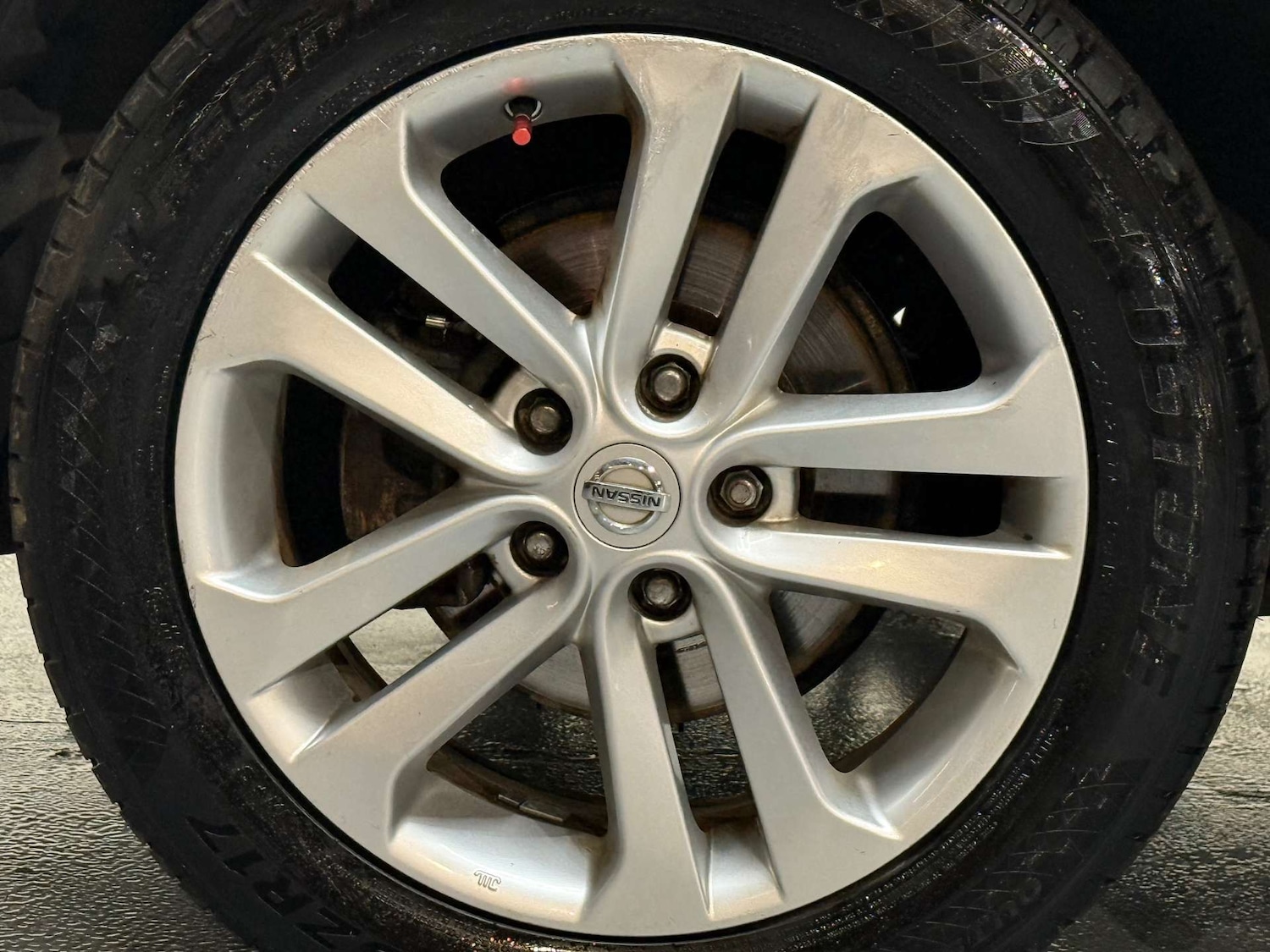 Used Nissan Juke 2011 for sale - 77148693: Photo 63