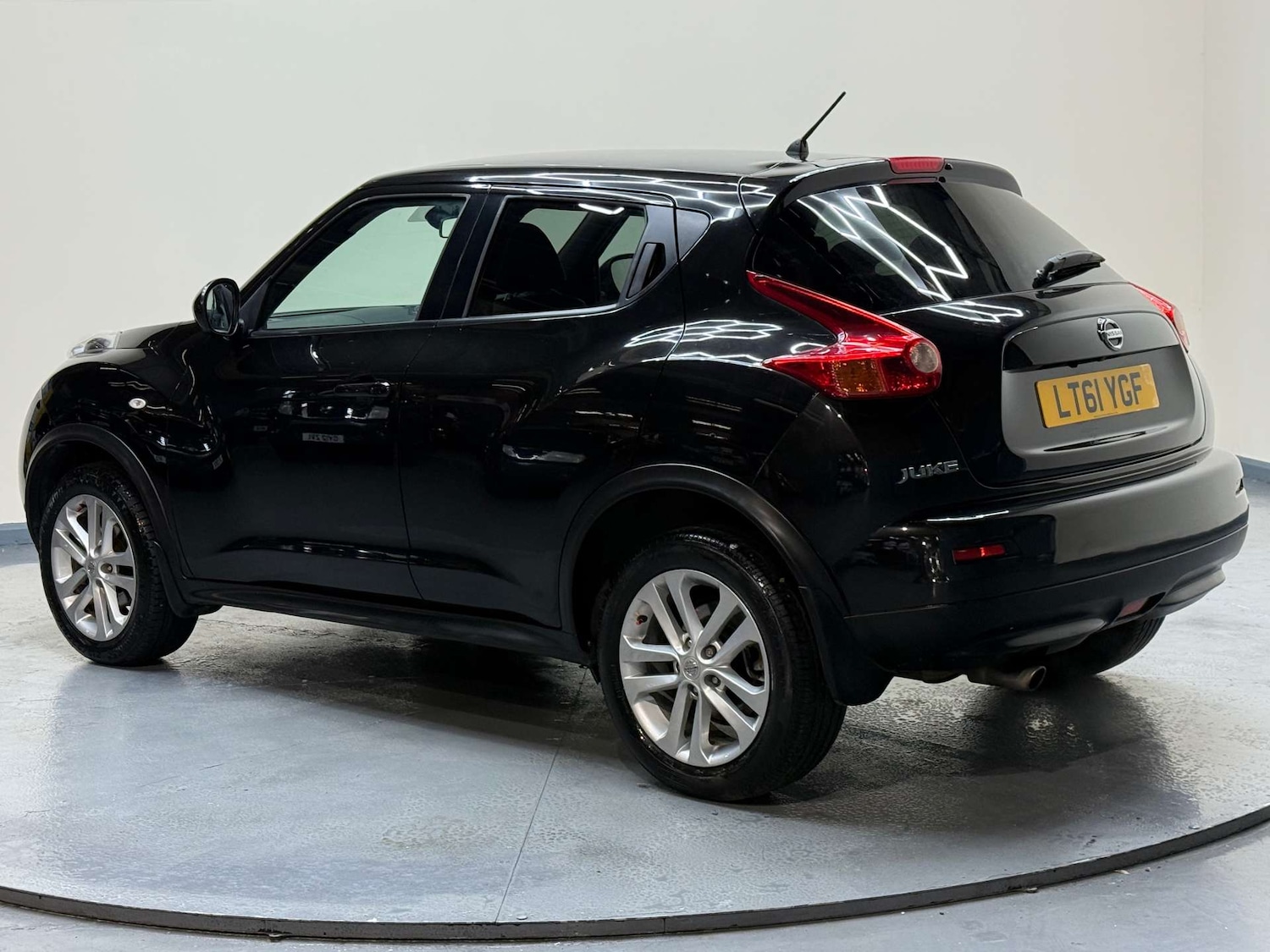 Used Nissan Juke 2011 for sale - 77148693: Photo 7