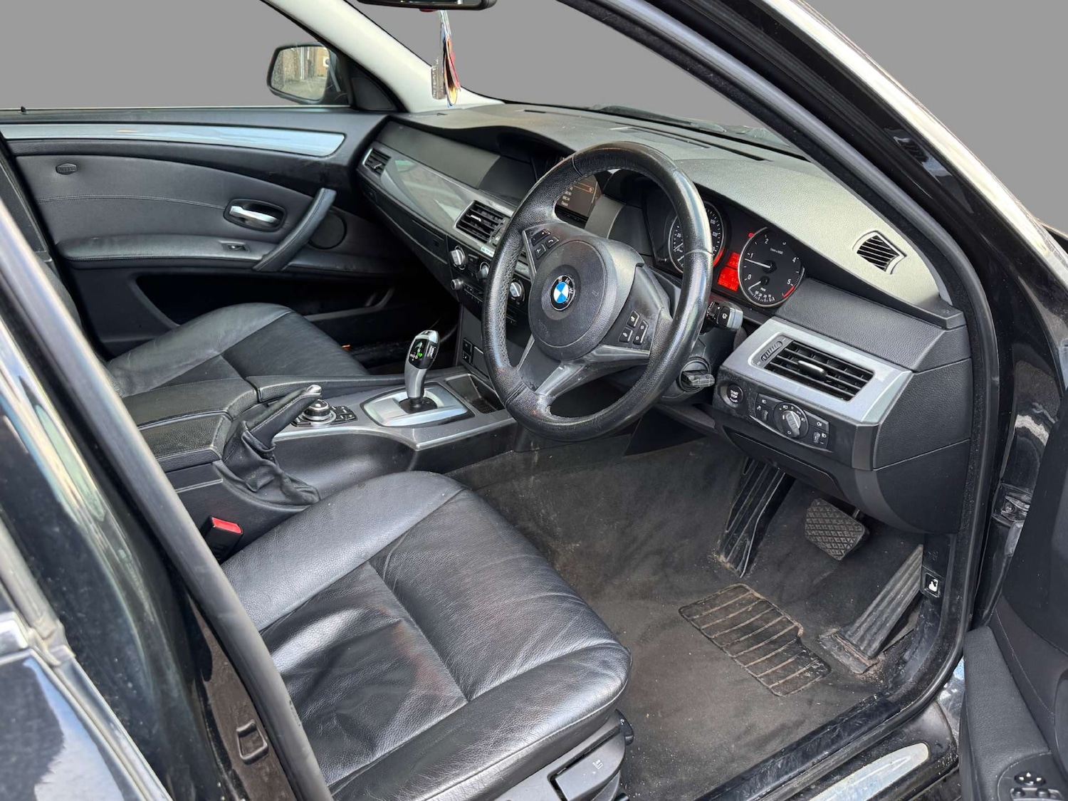 Used BMW 5 Series 2009 for sale - 77393337: Photo 10