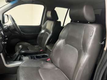 Used Nissan Navara 2012 for sale - 74509044: Photo