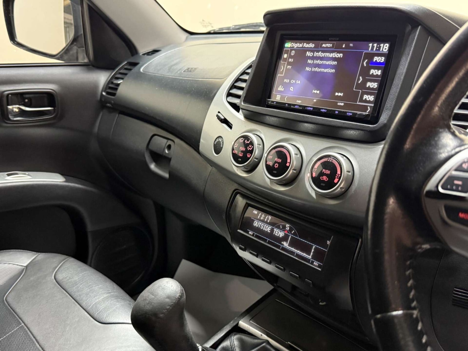 Used Mitsubishi L200 2014 for sale - 76181043: Photo 19