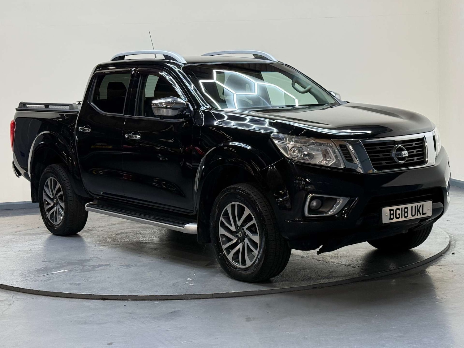 Used Nissan Navara 2018 for sale - 77650482: Photo 12