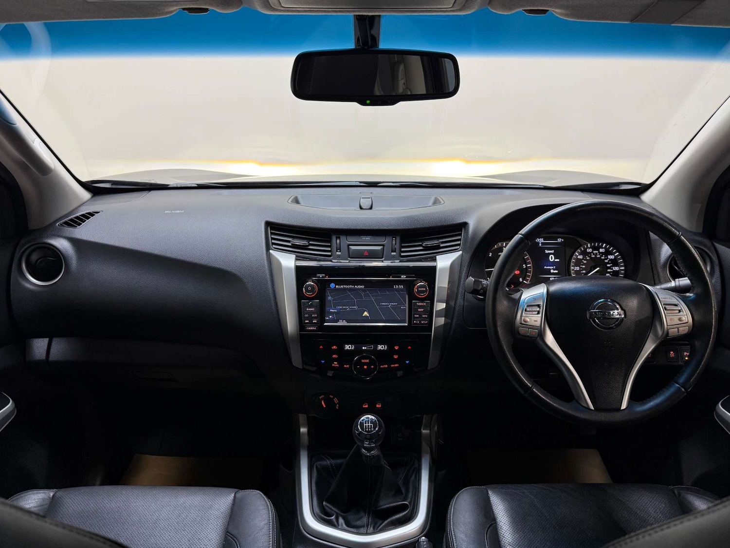 Used Nissan Navara 2018 for sale - 77650482: Photo 3