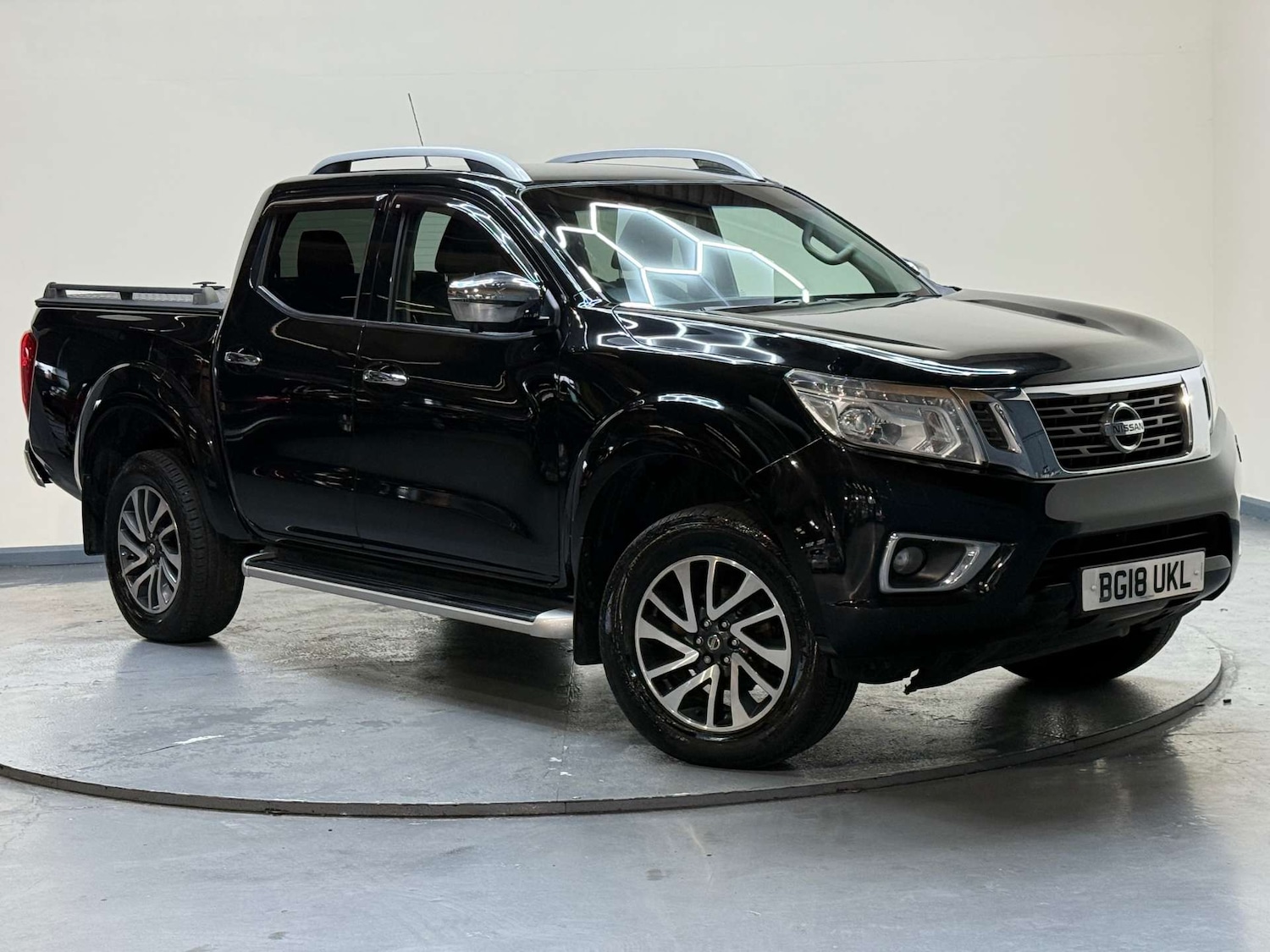 Used Nissan Navara 2018 for sale - 77650482: Photo 35