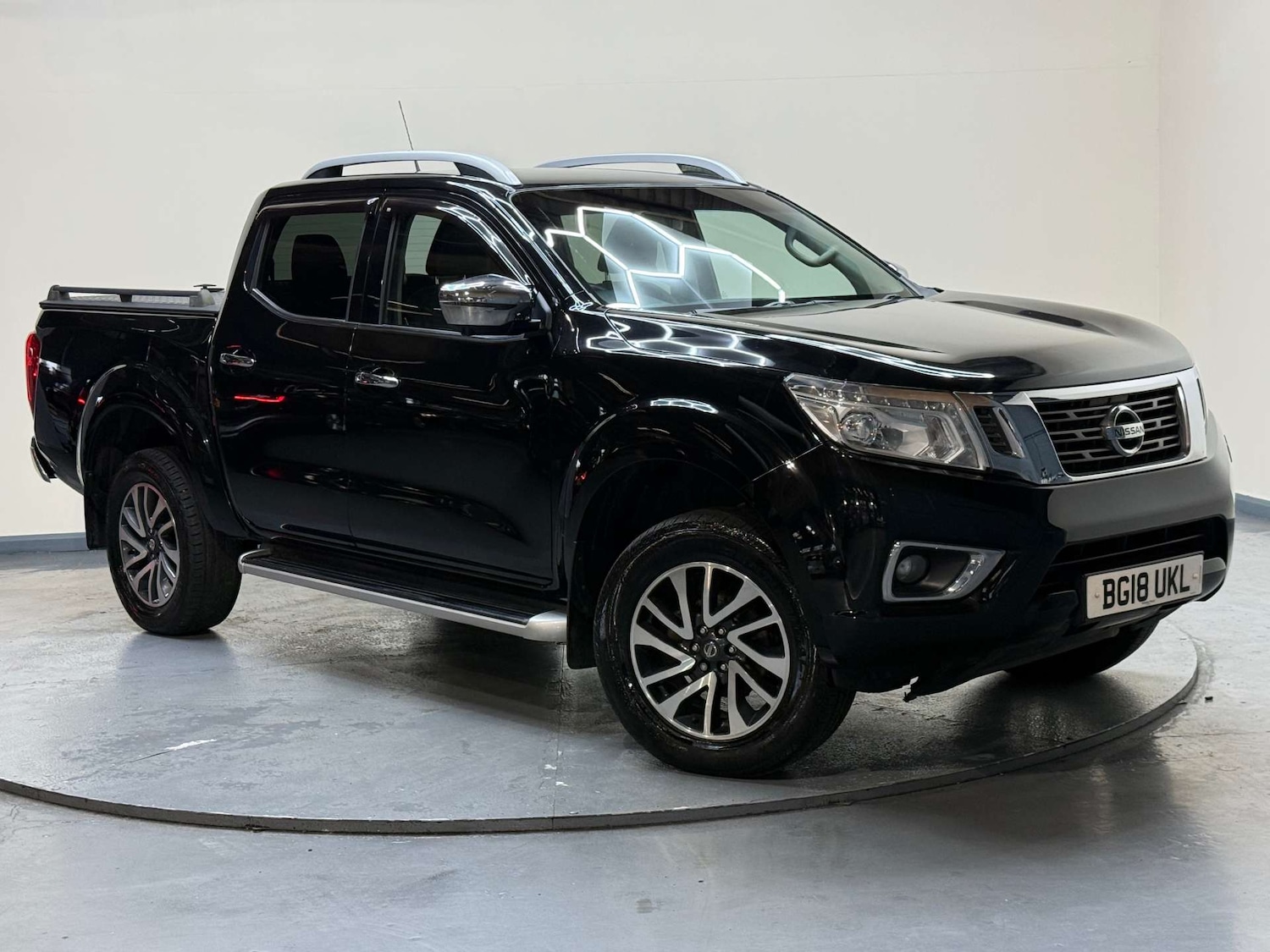 Used Nissan Navara 2018 for sale - 77650482: Photo 40