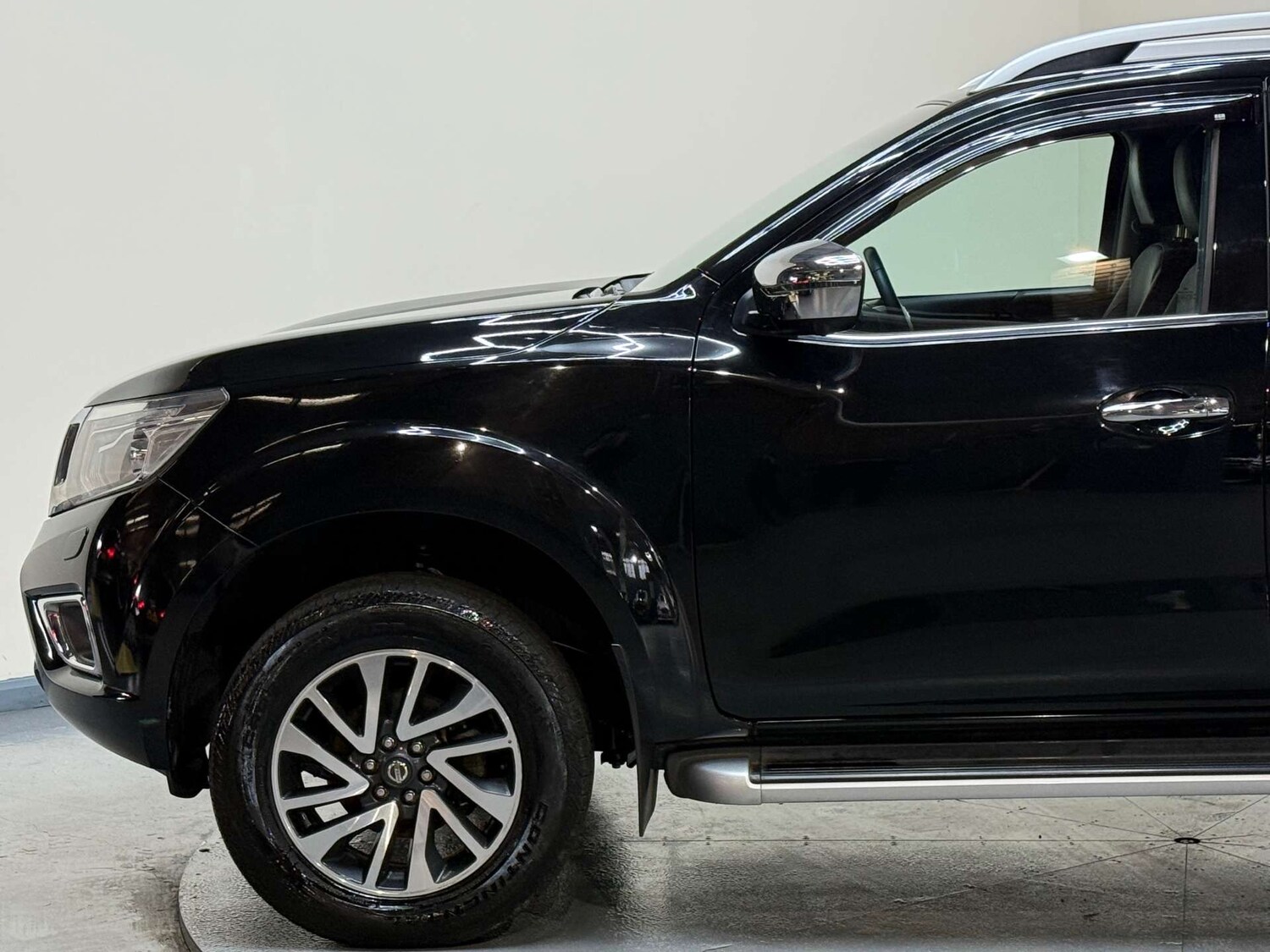 Used Nissan Navara 2018 for sale - 77650482: Photo 46