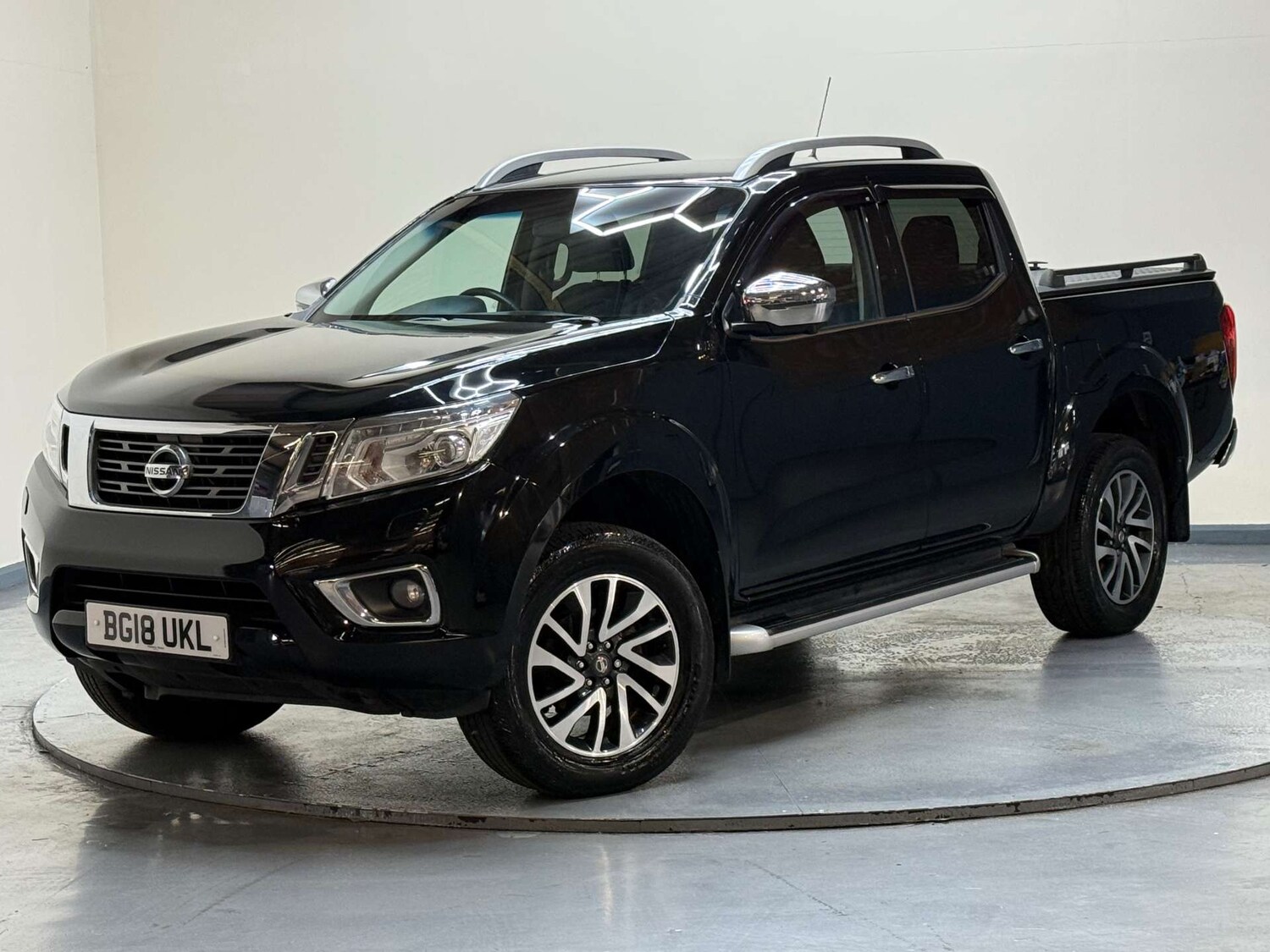 Used Nissan Navara 2018 for sale - 77650482: Photo 48