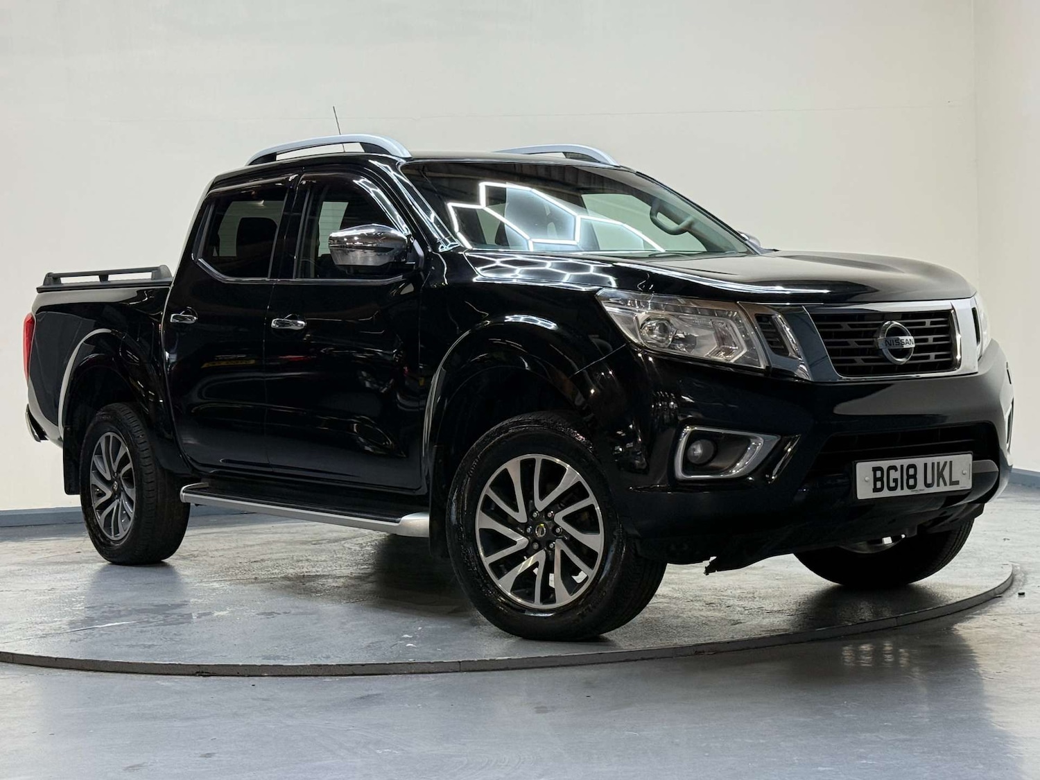 Used Nissan Navara 2018 for sale - 77650482: Photo 56