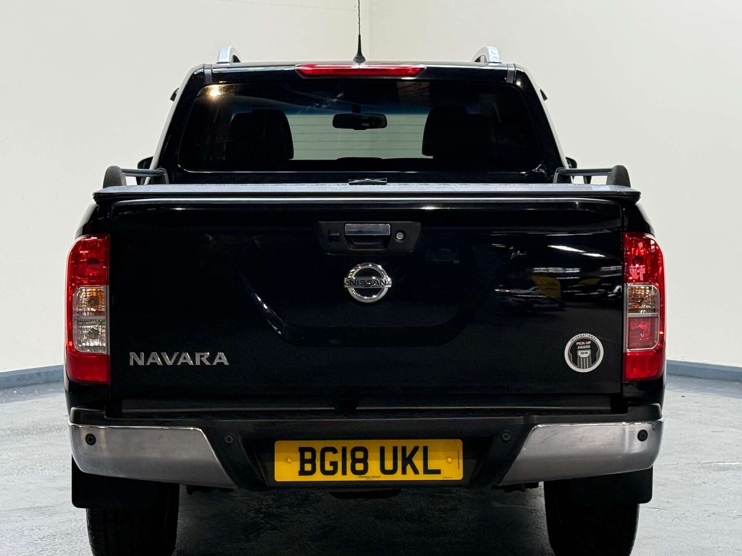 Used Nissan Navara 2018 for sale - 77650482: Photo 60