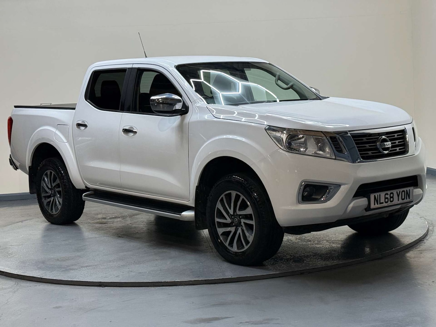 Used Nissan Navara 2018 for sale - 77276682: Photo 12