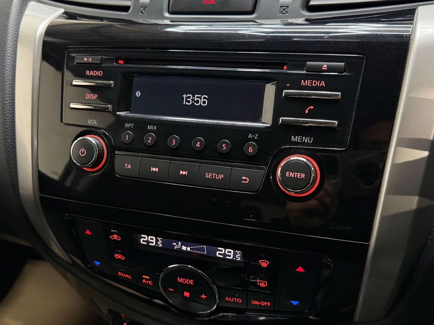 Used Nissan Navara 2018 for sale - 77276682: Photo 20