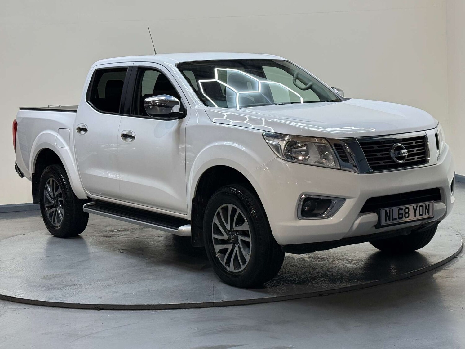 Used Nissan Navara 2018 for sale - 77276682: Photo 58