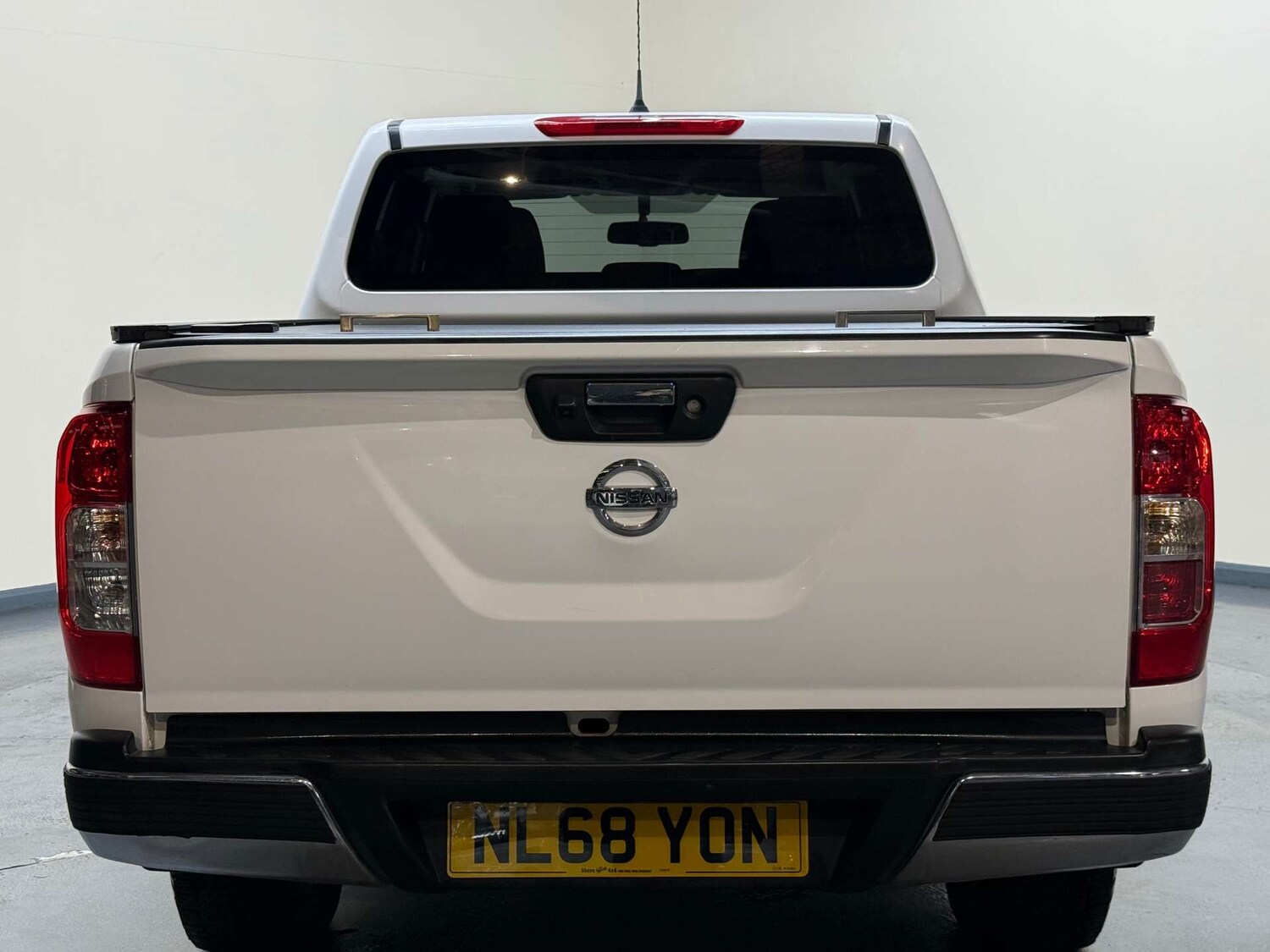 Used Nissan Navara 2018 for sale - 77276682: Photo 63