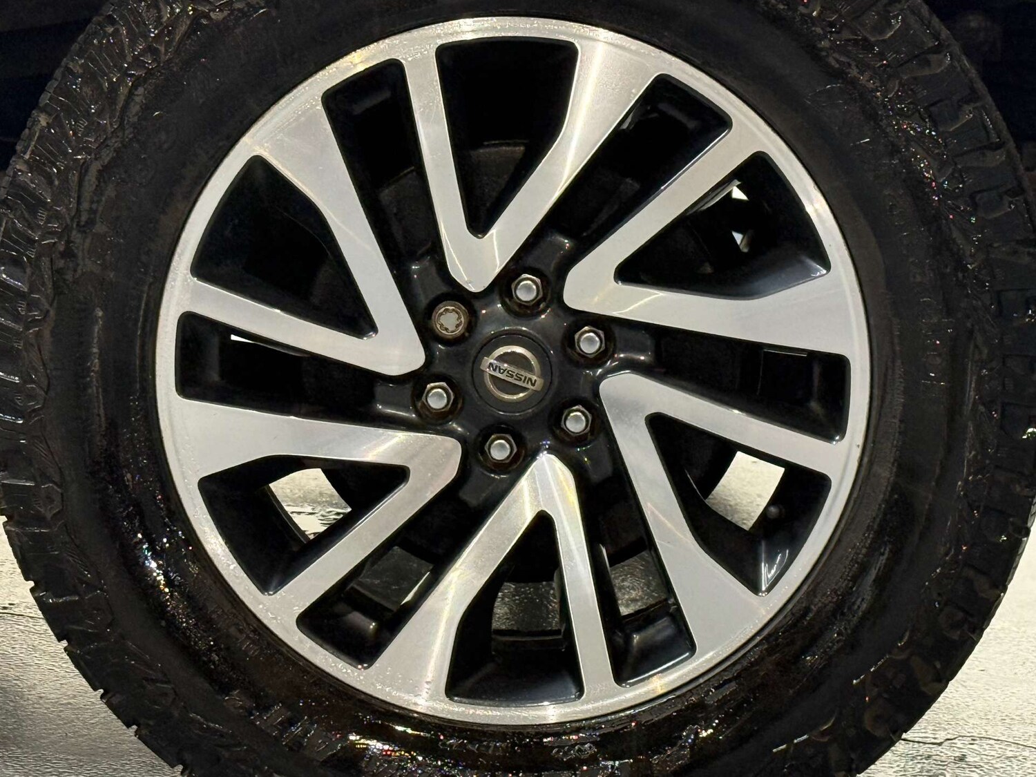 Used Nissan Navara 2018 for sale - 77276682: Photo 67