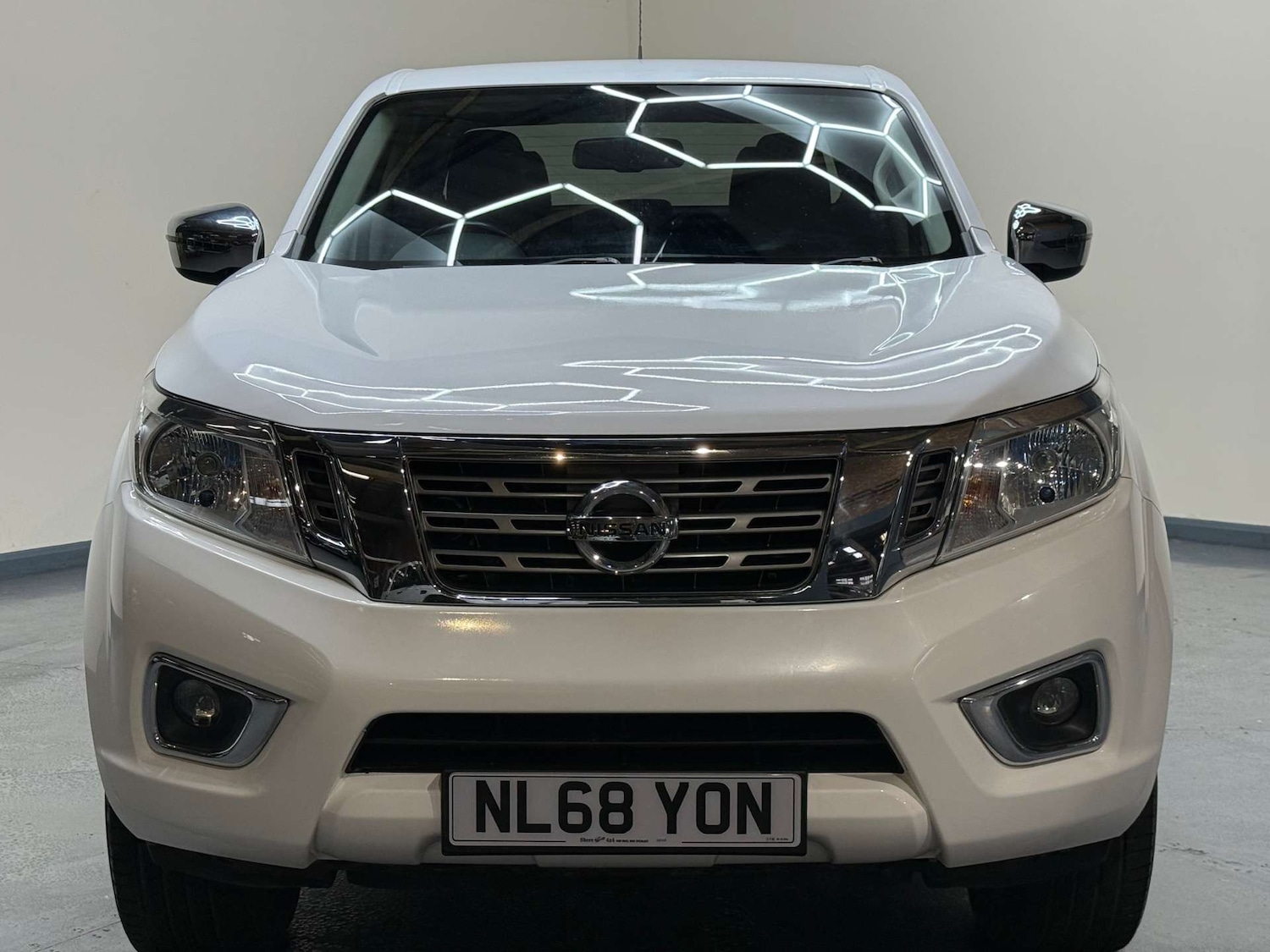 Used Nissan Navara 2018 for sale - 77276682: Photo 8