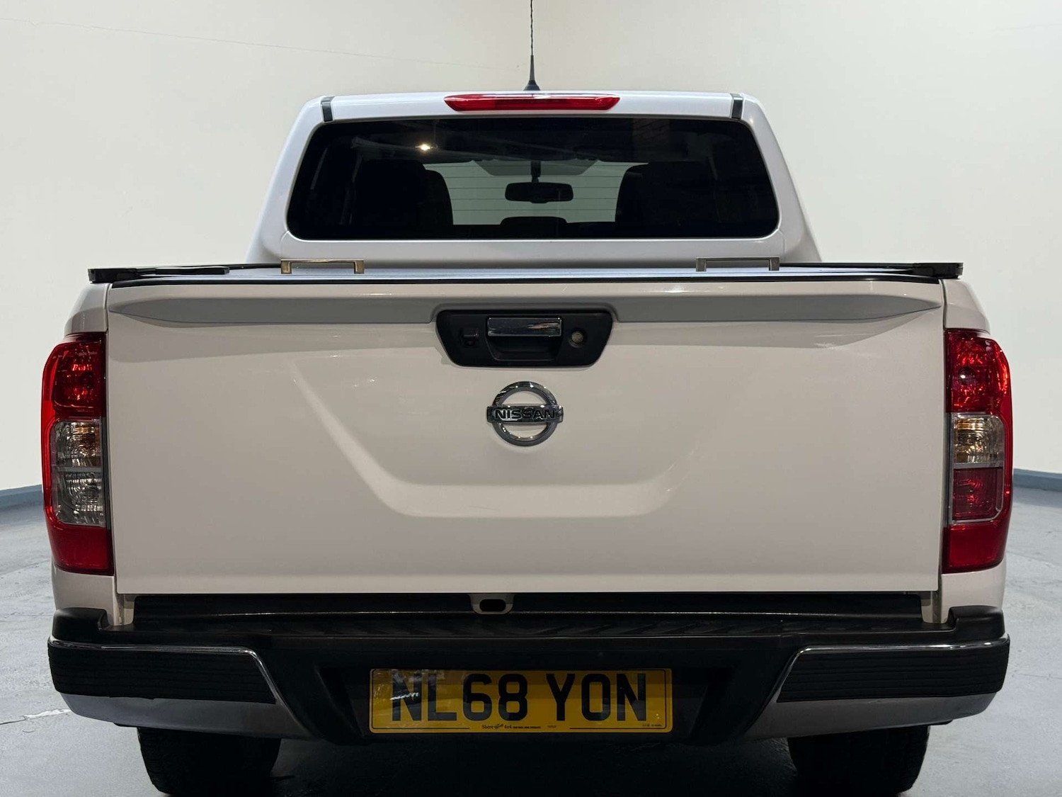 Used Nissan Navara 2018 for sale - 77276682: Photo 9