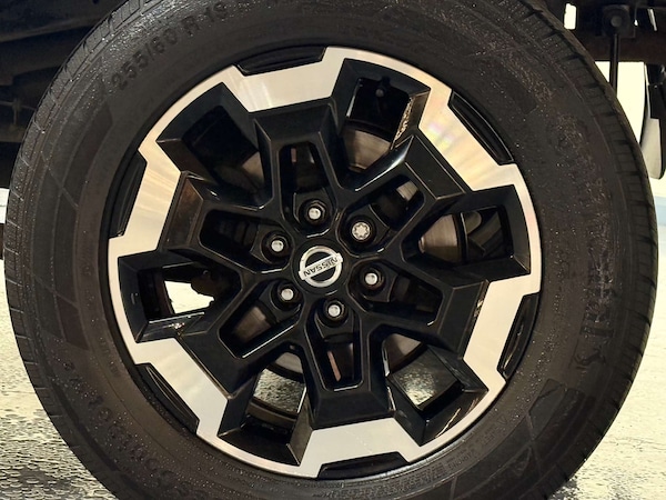 Used Nissan Navara 2021 for sale - 76206209: Photo 58