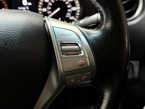 Used Nissan Navara 2021 for sale - 76206209: Photo 61